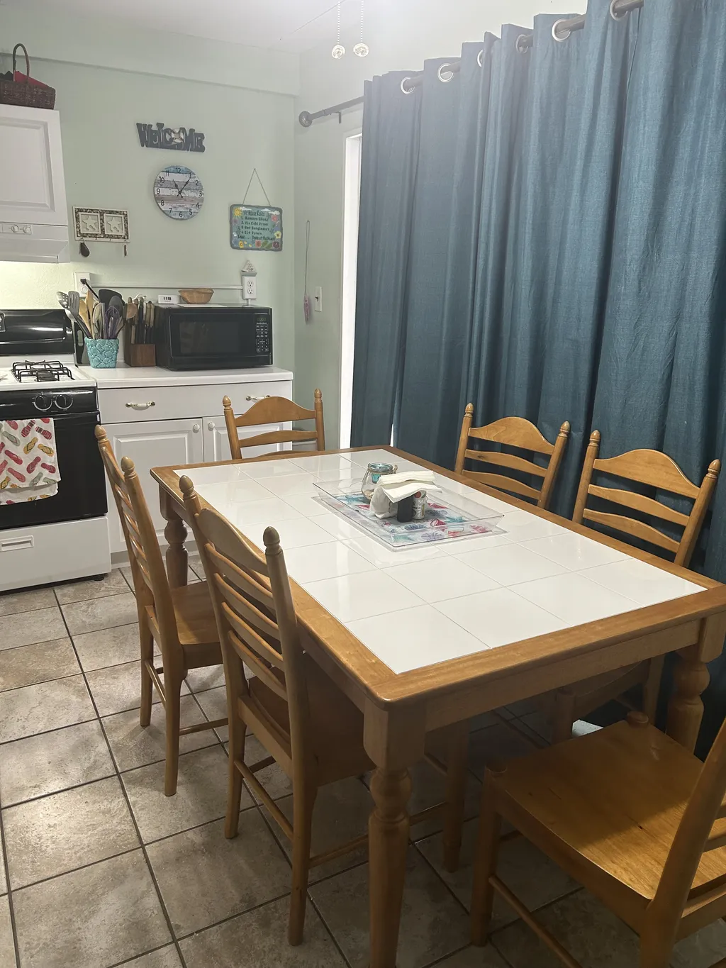 Six seated table