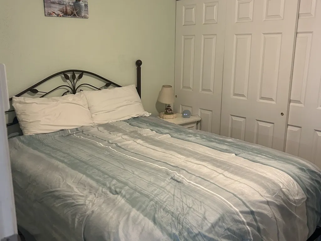 First bedroom queen bed, new mattress, large closet