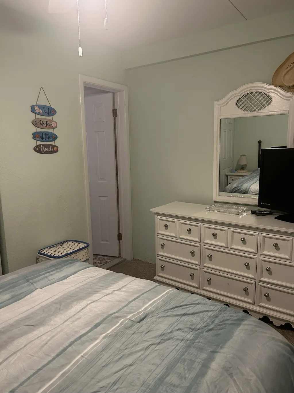 First bedroom with bathroom 