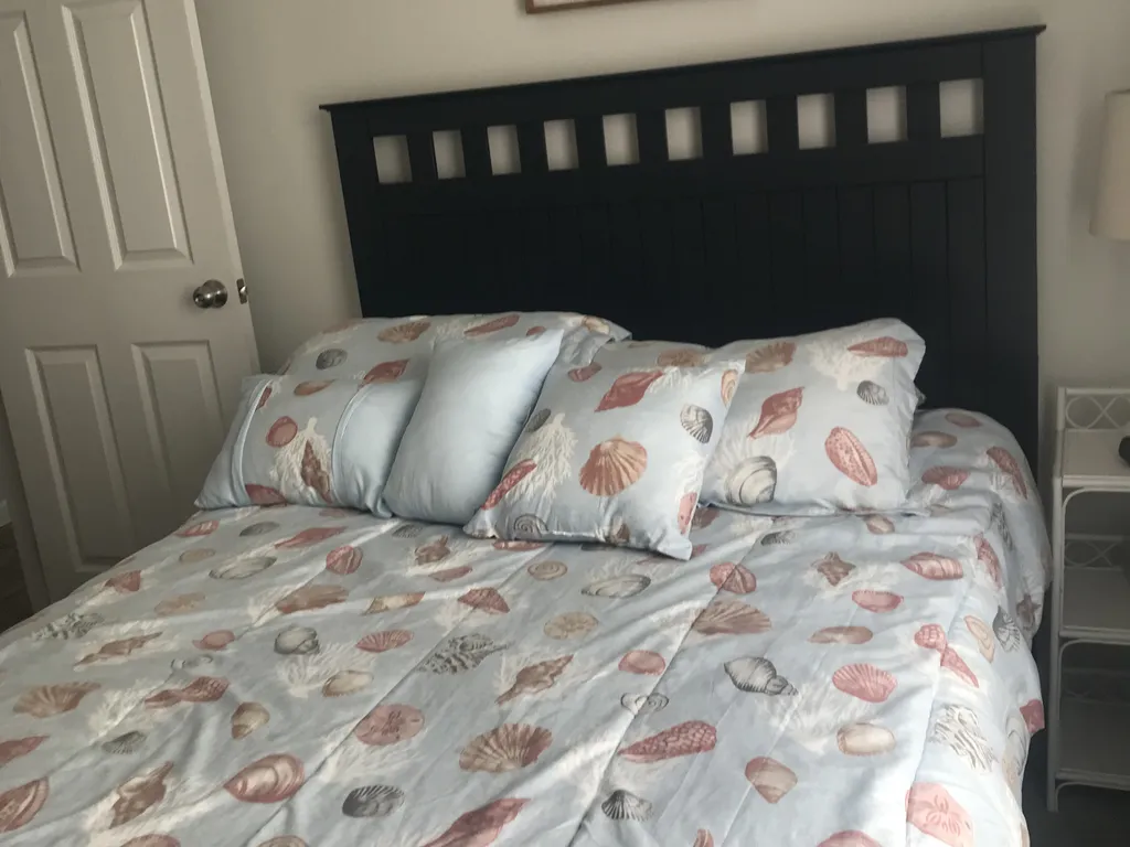 Bedroom full size