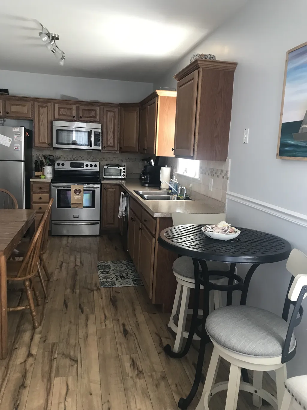 upstairs kitchen/2 fridges