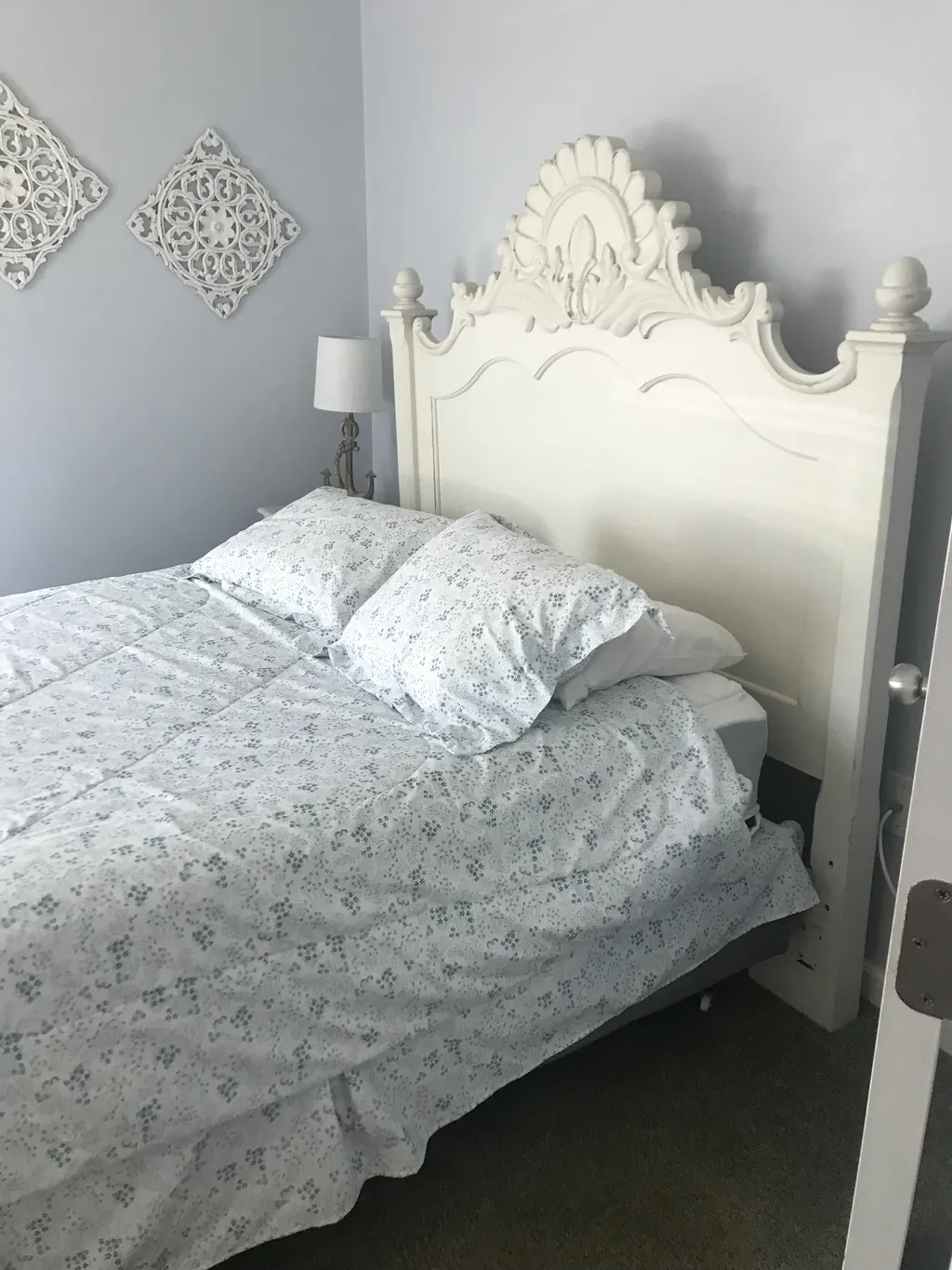 Queen bedroom 
