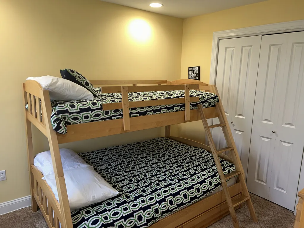 Bedroom 5 Bunkroom #1