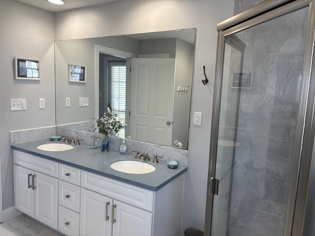 Master Bath 1