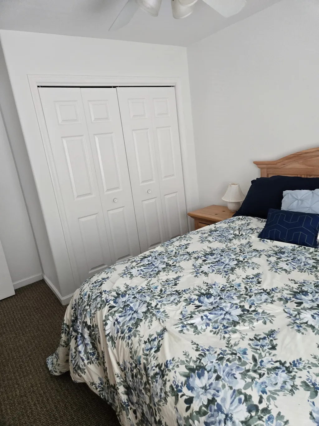 Middle Bedroom