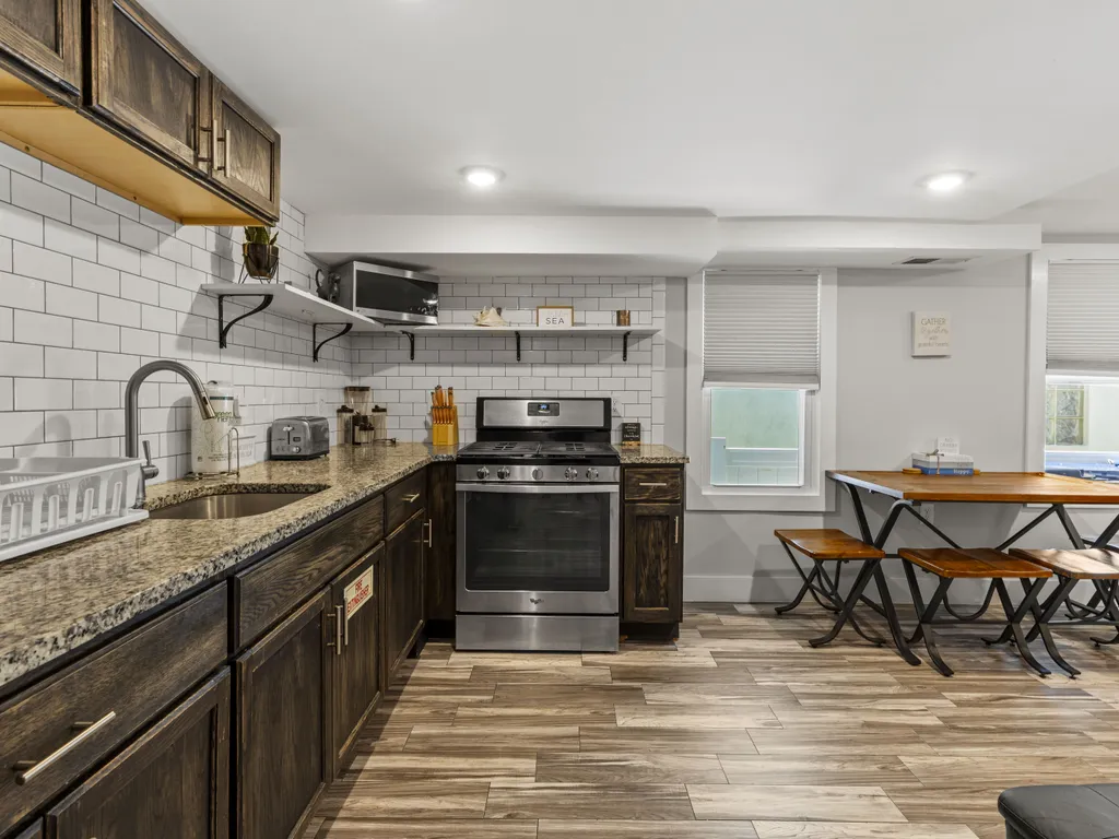 Apt 1 kitchen/living area