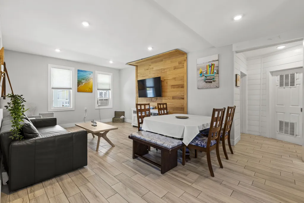 Apt 3 dining/living area