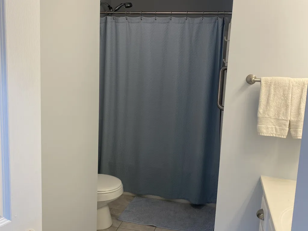 Main Bathroom