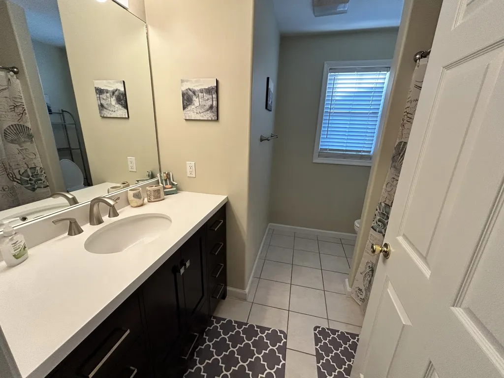 Main Bathroom