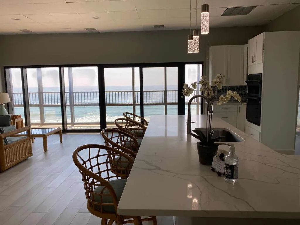 Kitchen Counter