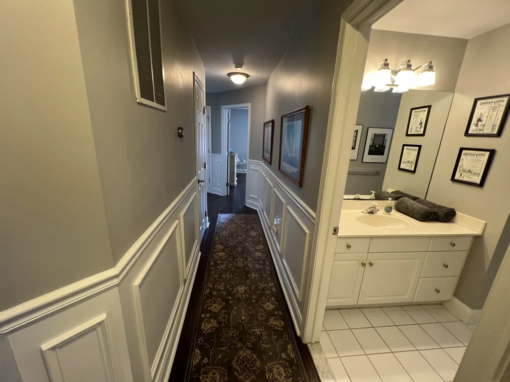 2nd floor hallway