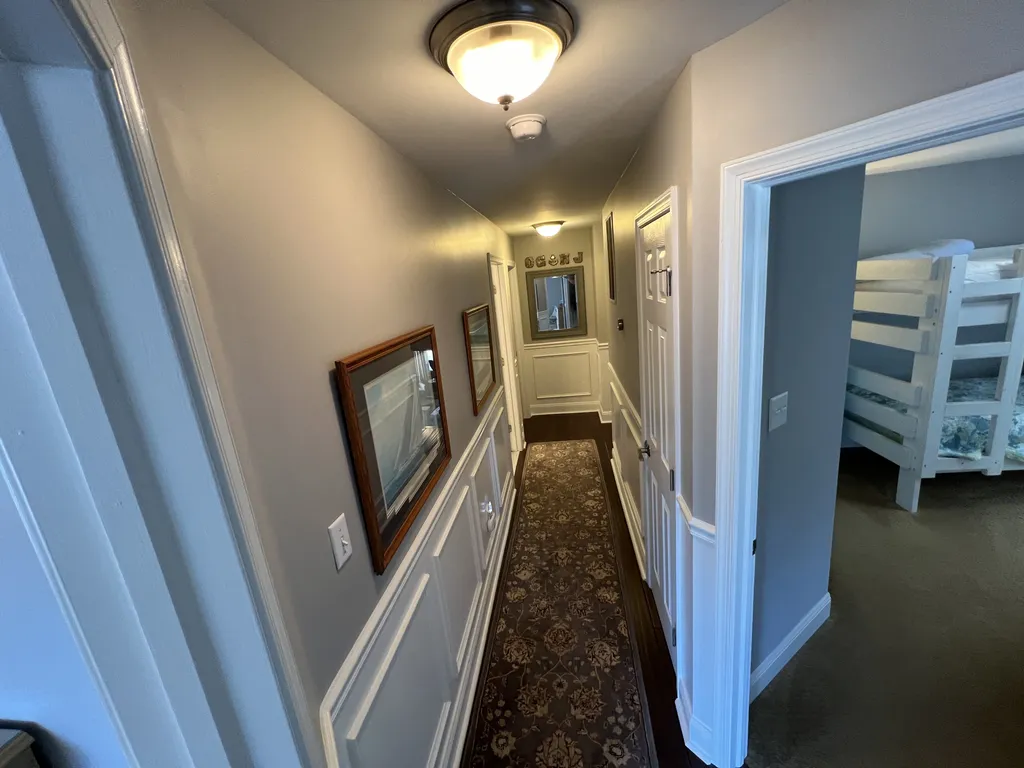2nd Floor Hallway