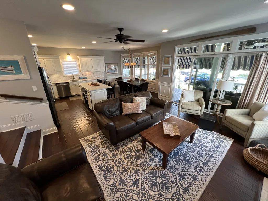 Beautifully Appointed Townhouse