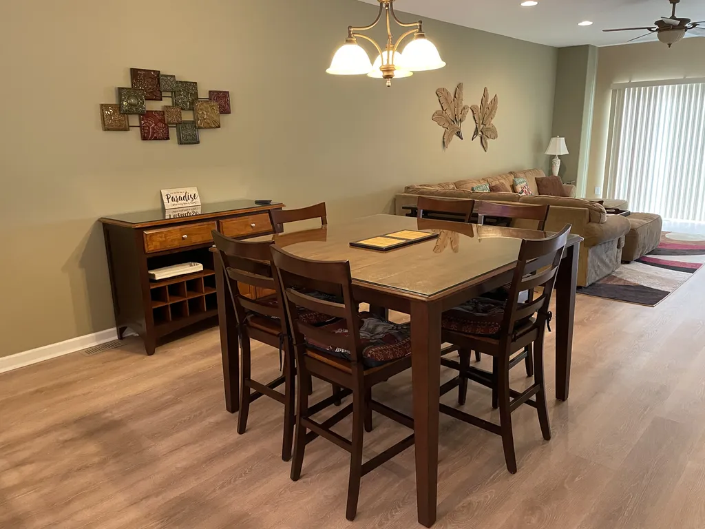 Dining area with hi-top seating for 6.