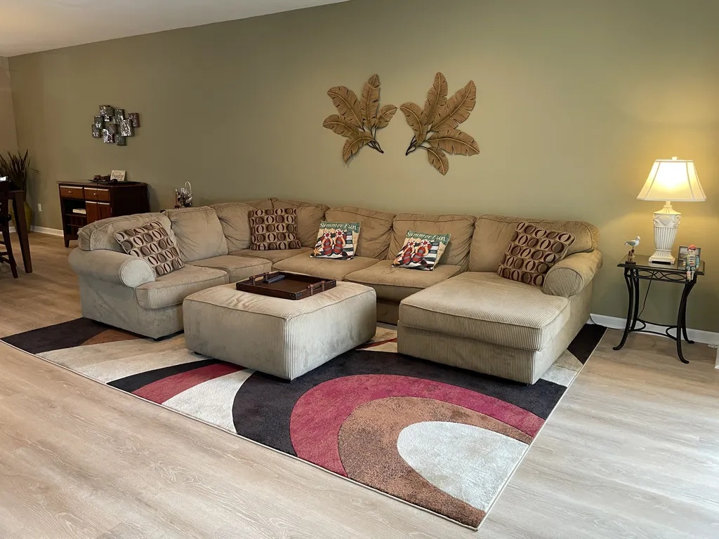 A spacious, open floor plan to enjoy your stay at the shore.