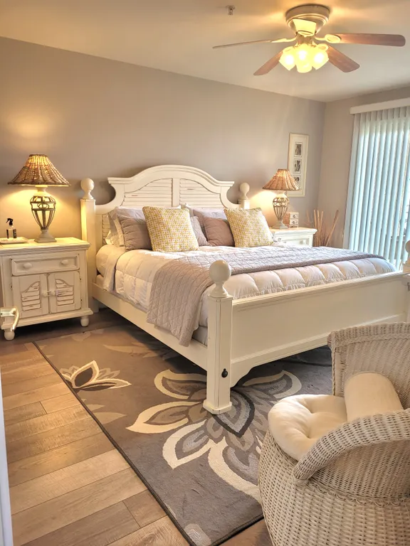 Master Bedroom - King