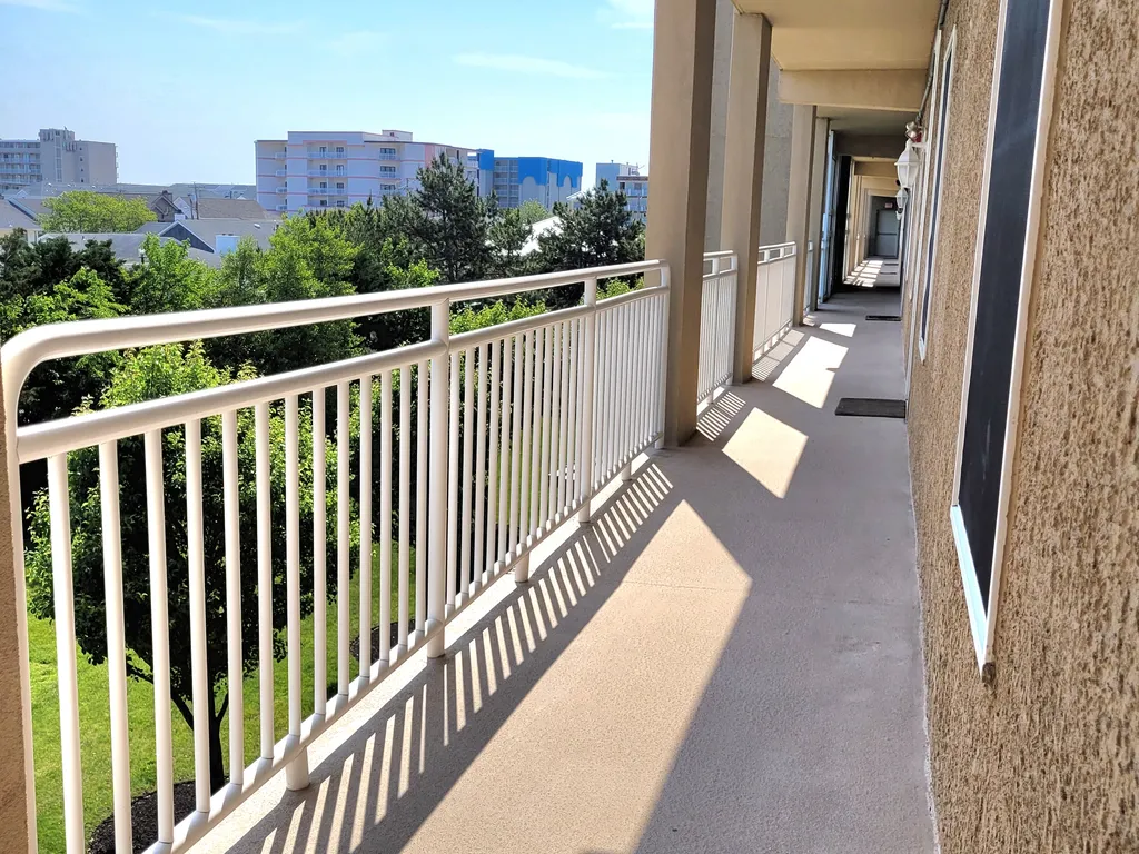 Outside Exterior view