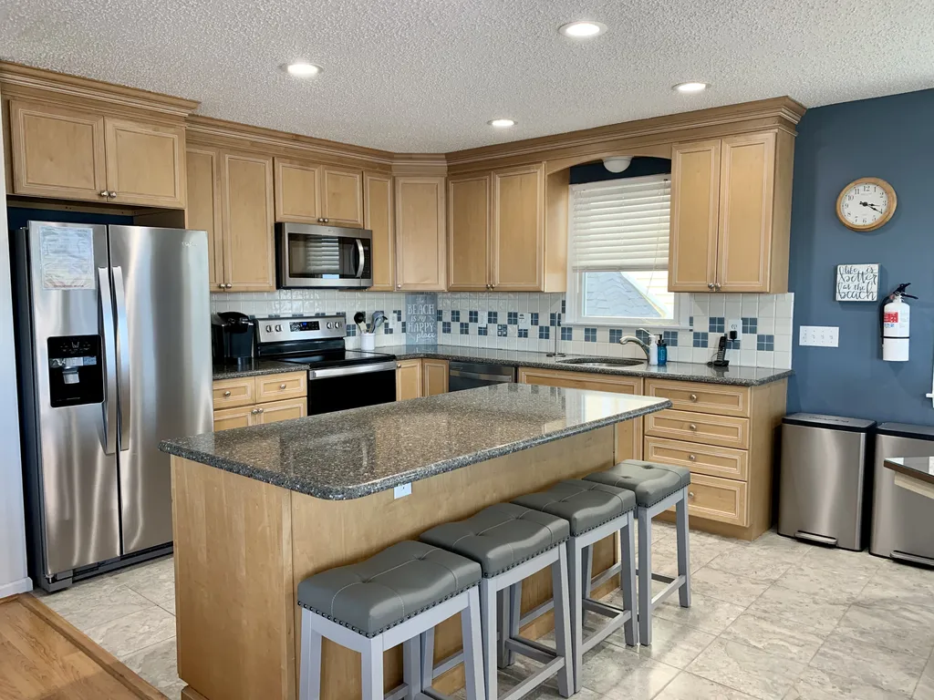 Kitchen with everything you need for a fabulous vacation