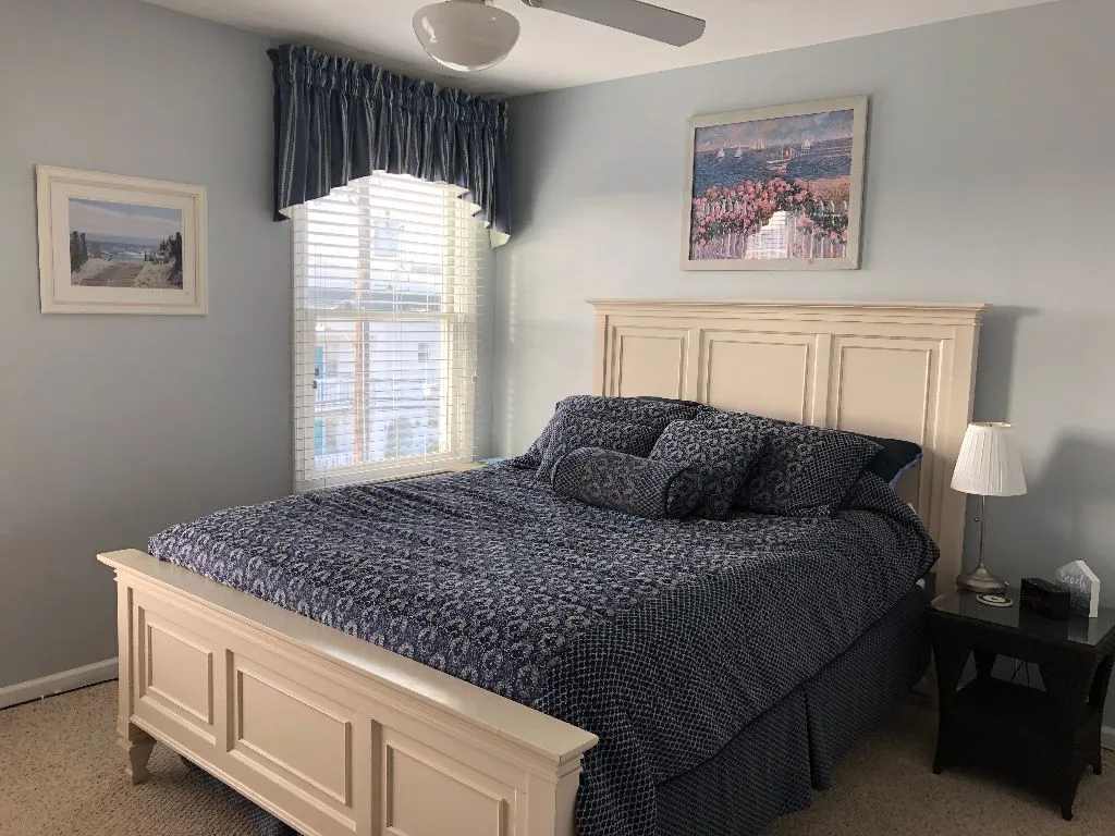 Queen bed