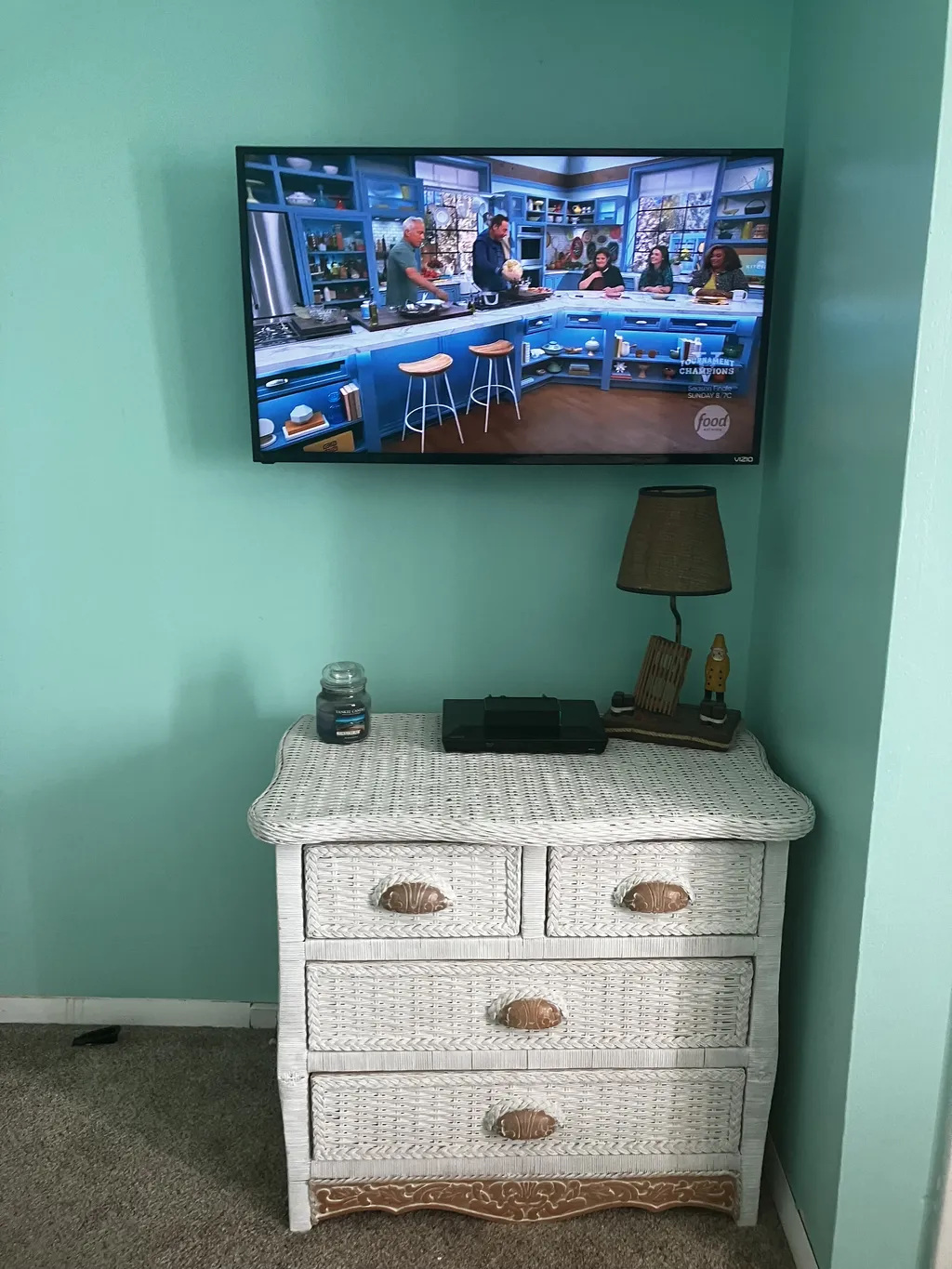 42&amp;rdquo; flat screen in front bedroom 