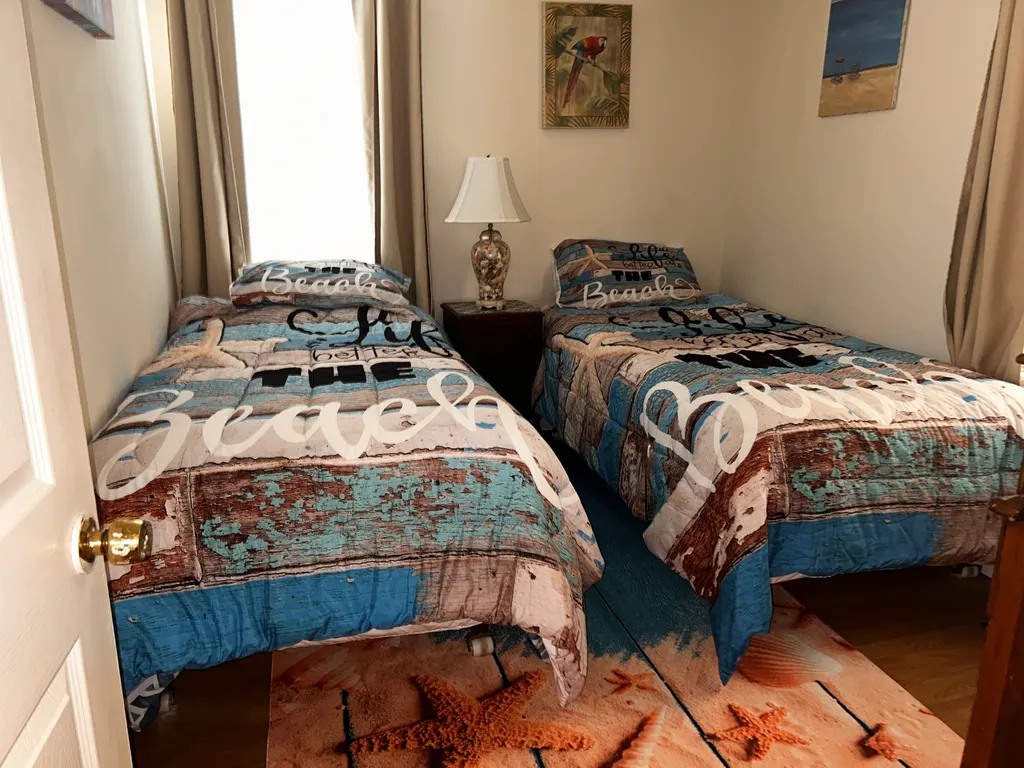 Downstairs Bedroom 