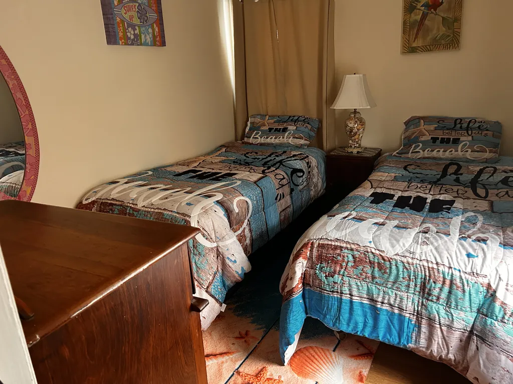Downstairs Bedroom 