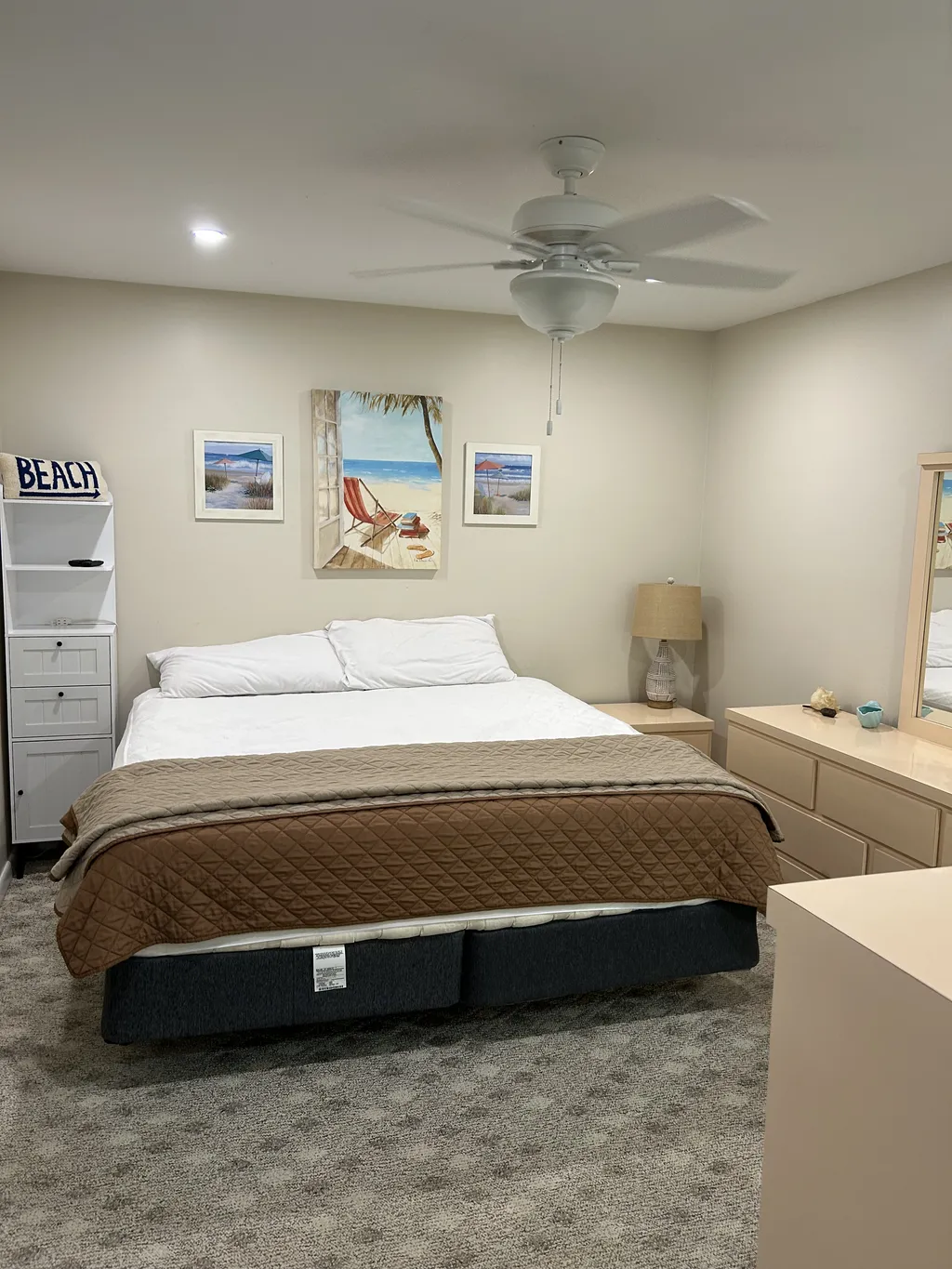 King size bed