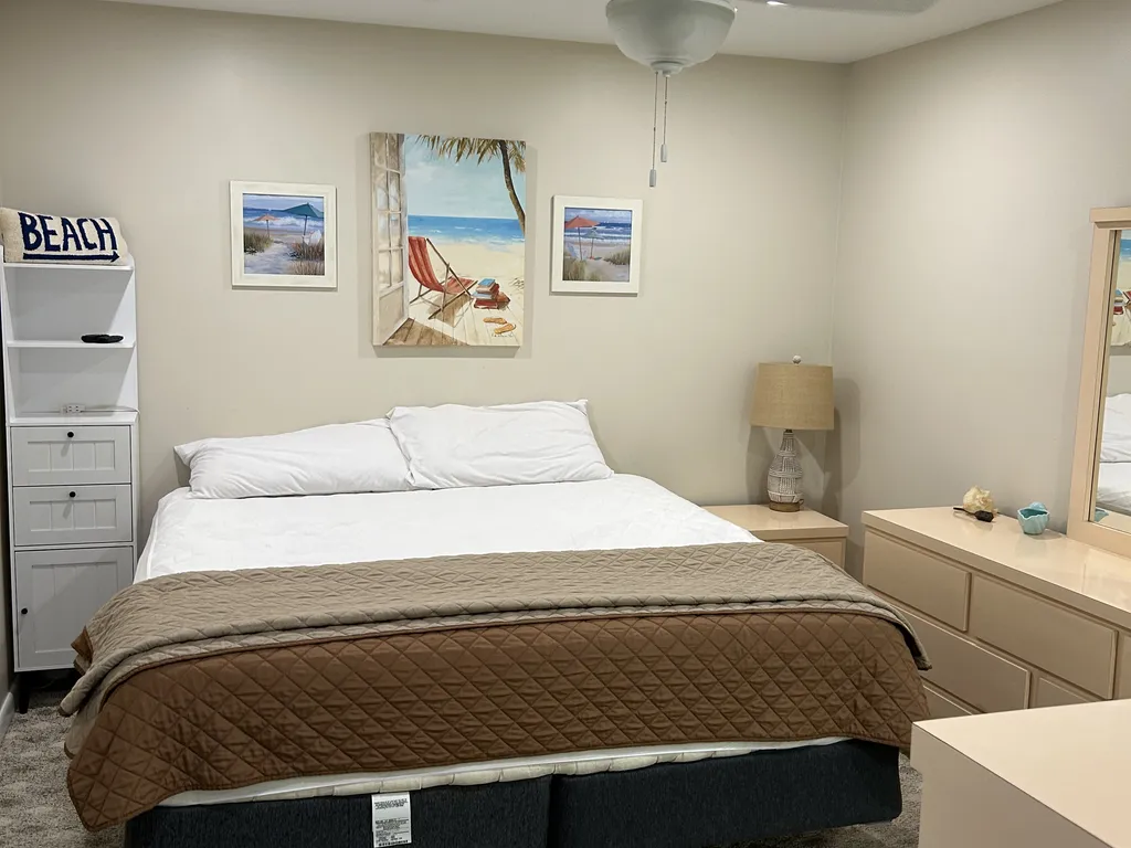 King size bed