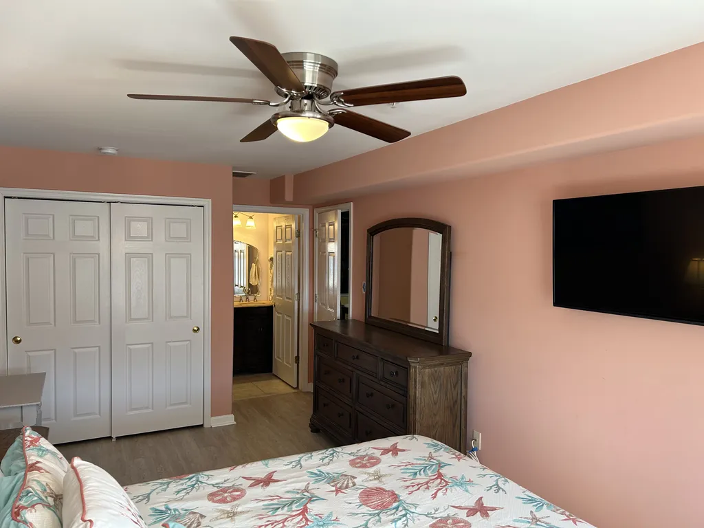 Master Bedroom also has Ensuite Full Bath 