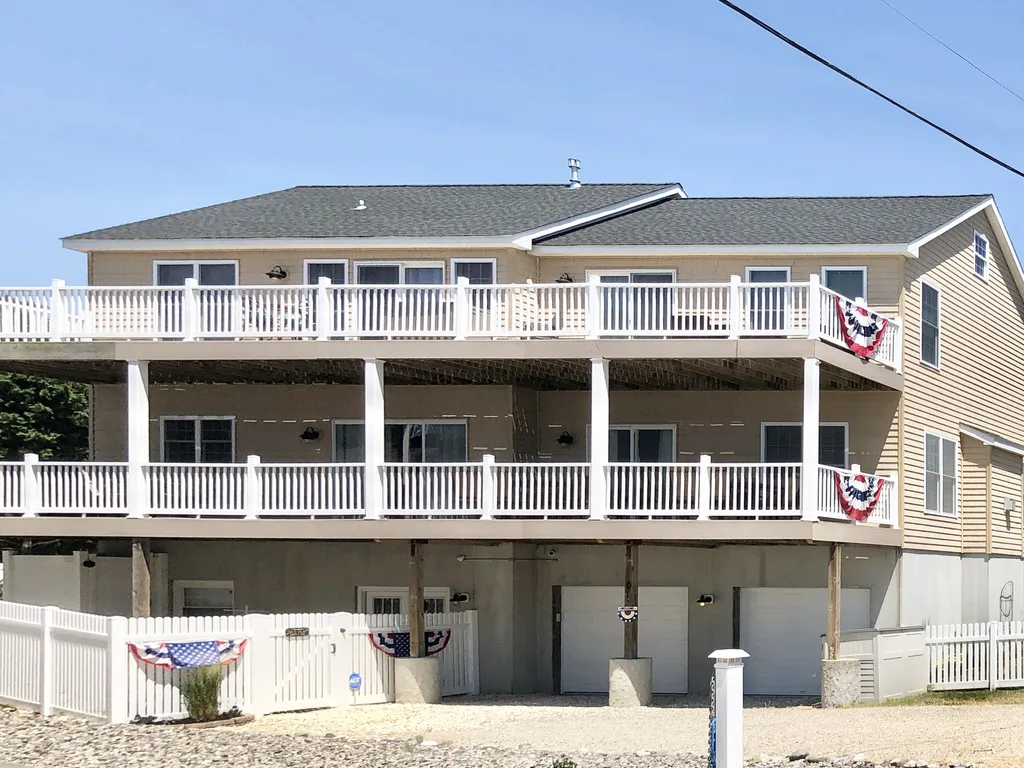Single family beach facing home
