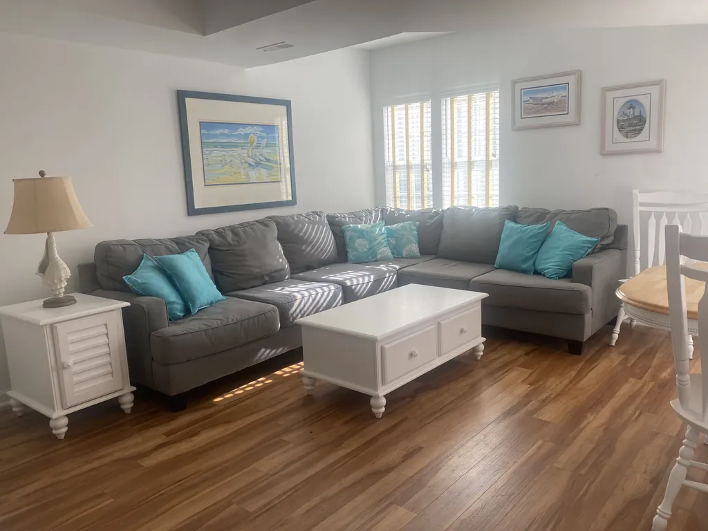 Spacious family room