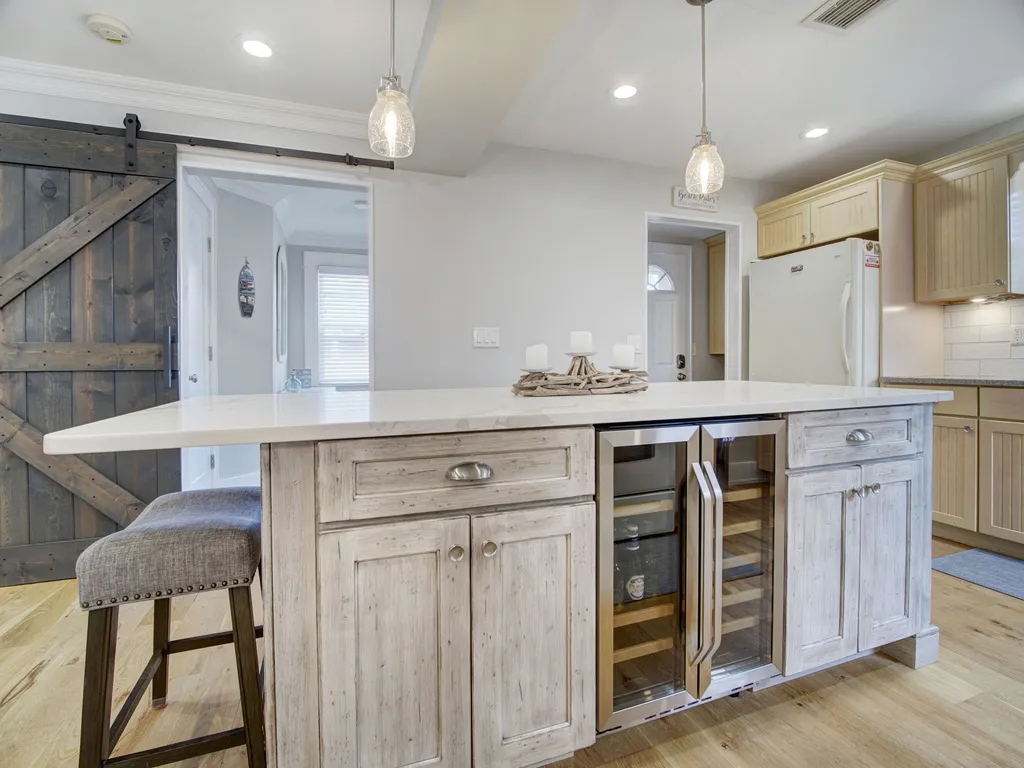 Beverage/wine cooler in the 7 foot island
