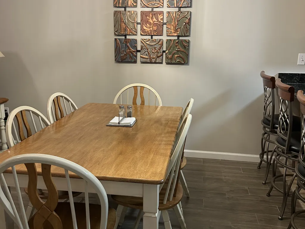 Dining Room Area