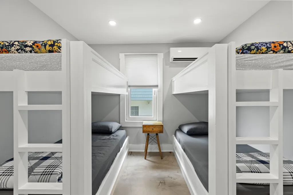 Apt 1 Bunk Bedroom