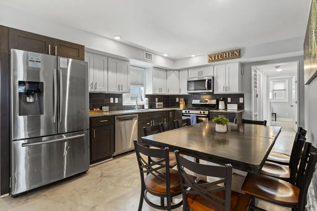 Apt 3 Dining/Kitchen