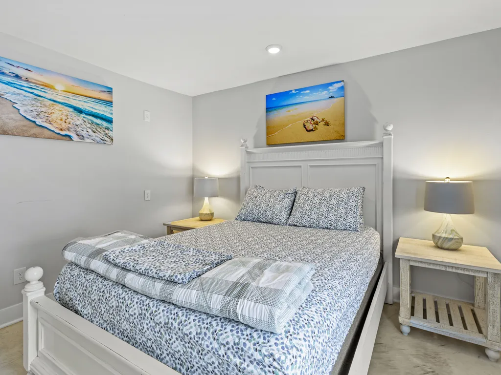 Apt 3 Full Bedroom