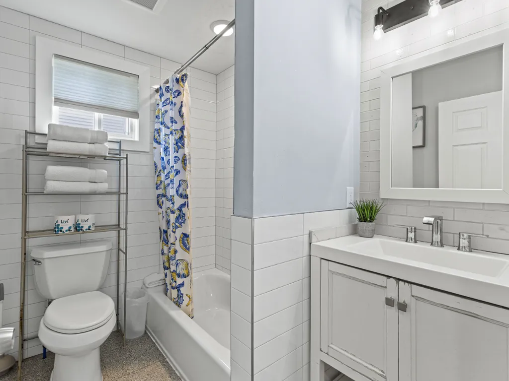 Apt 3 Bathroom 2