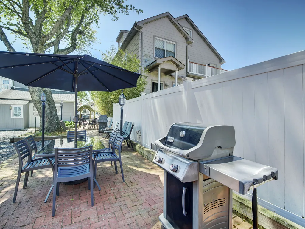 Numerous outdoor seating areas with 2 weber grills available