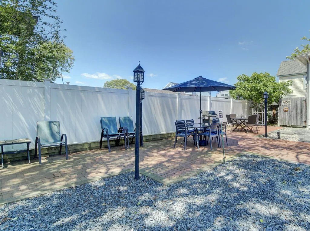 Numerous outdoor seating areas 2 off street parking spots