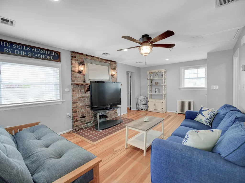 Spacious Living area freshly painted throughout