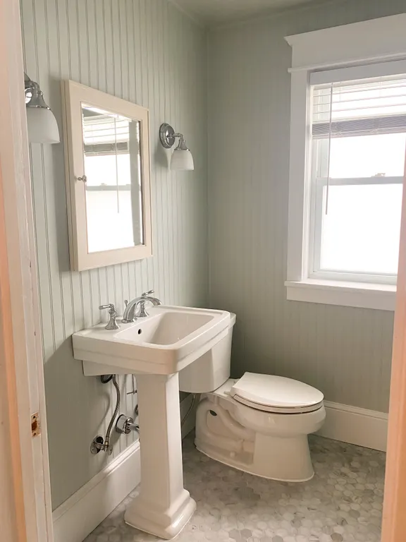 upstairs bathroom