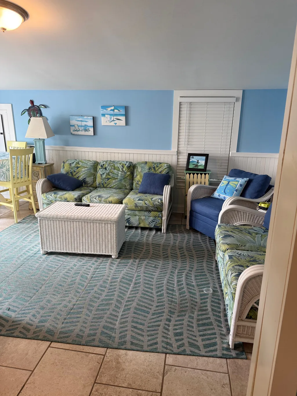 Guest House Front room
