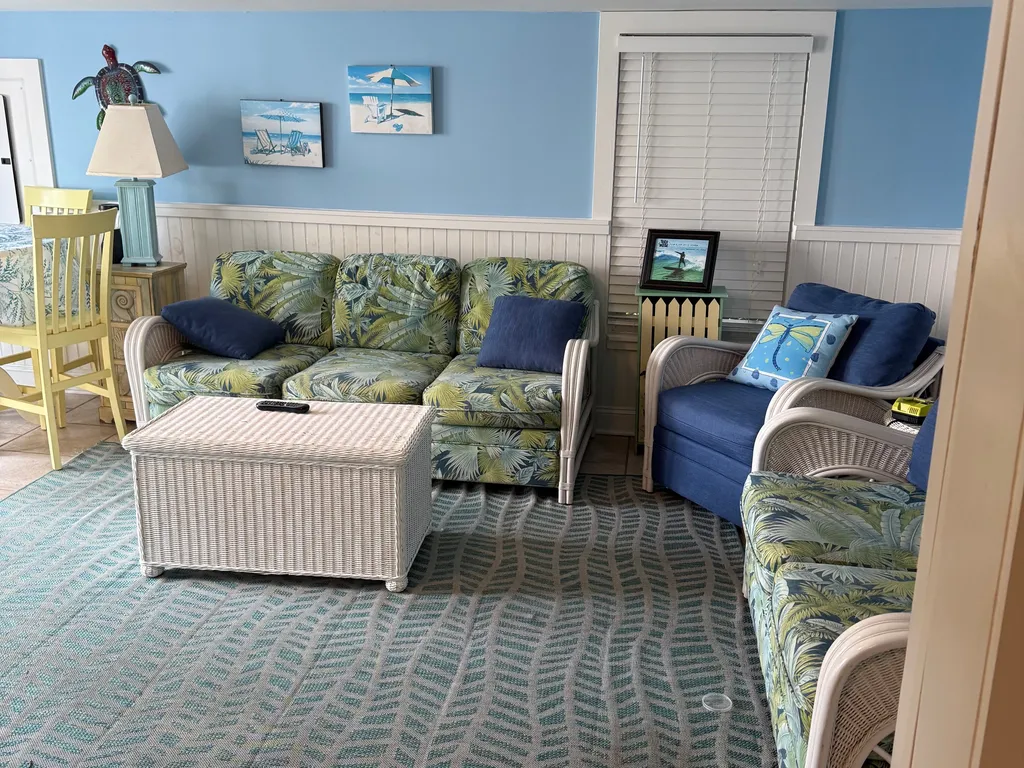 Guest House Front room