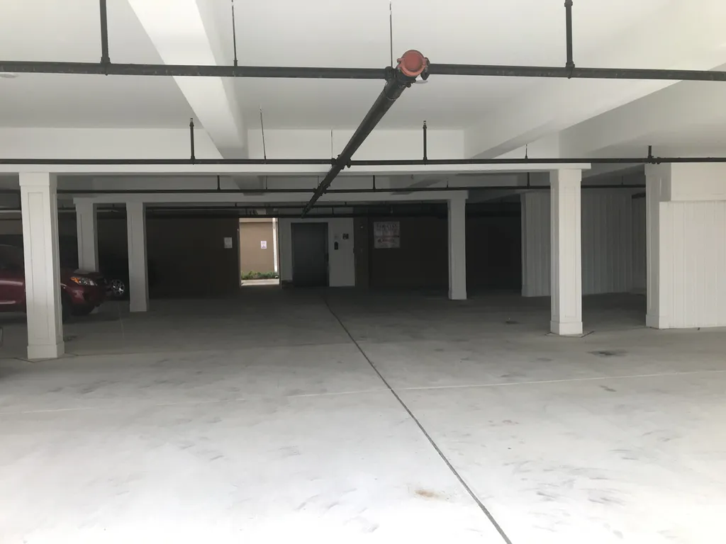 Parking Garage