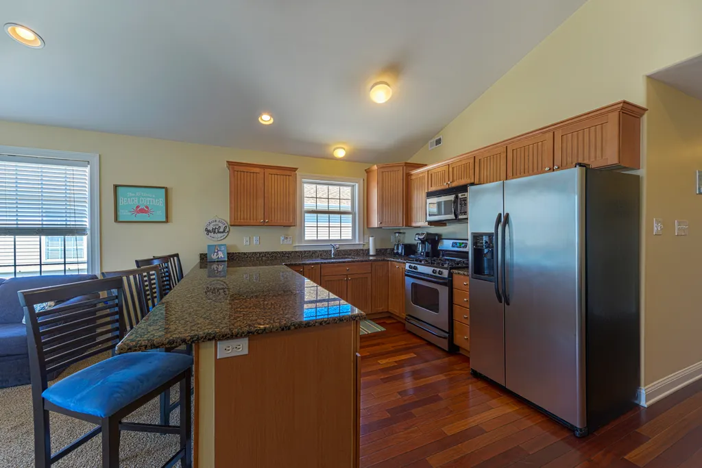 KItchen/Counter Seating