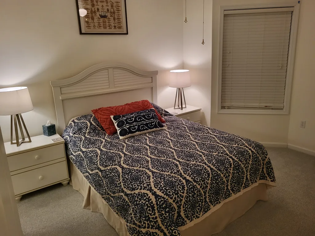 Junior Bedroom Suite