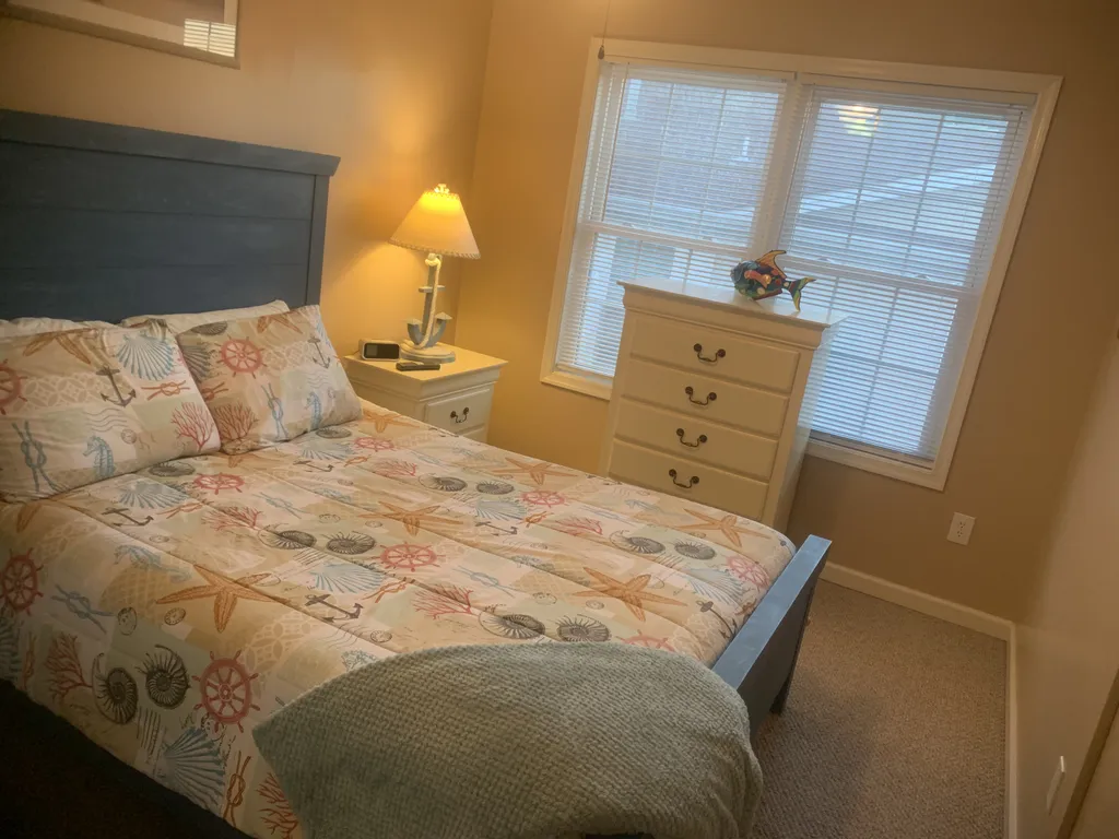 Bedroom 2 Queen size