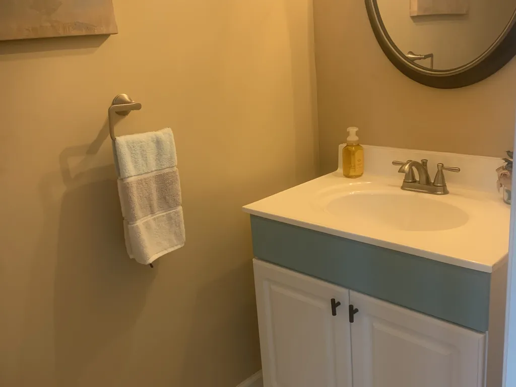 Powder room 