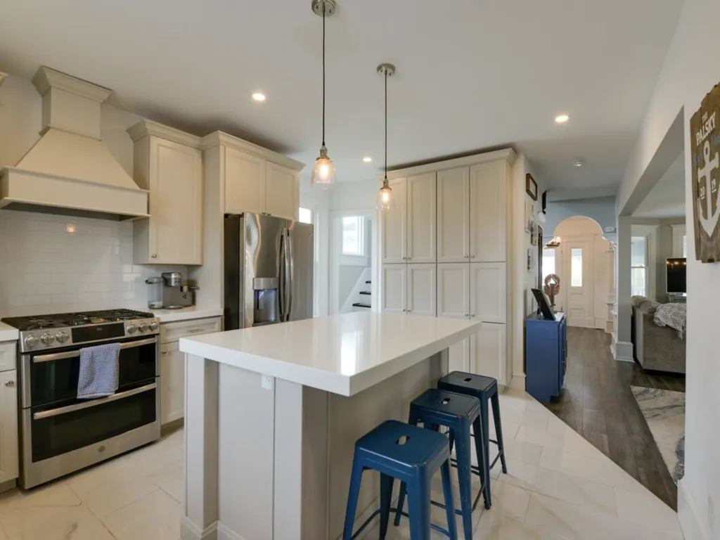 ...or grab a quick bite to eat in the updated kitchen!