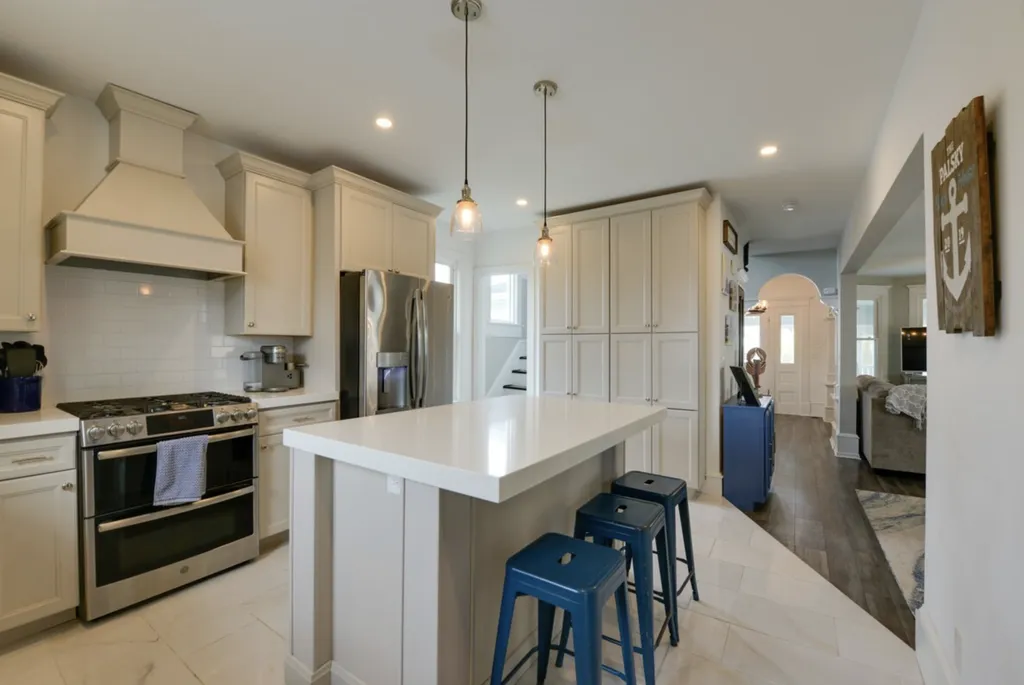 ...or grab a quick bite to eat in the updated kitchen!